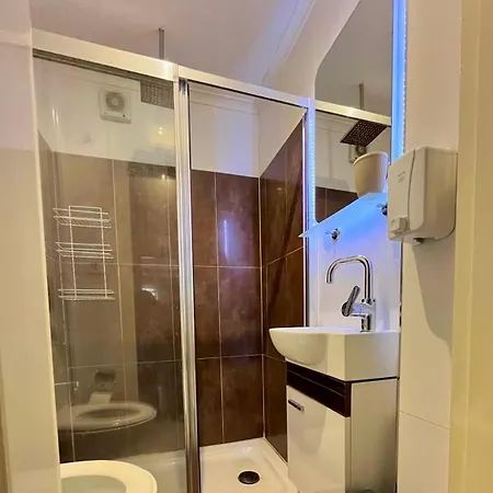 Kizilay Shopping Mall Luxury Metro 1 Min Self Check-in Apartment Ankara