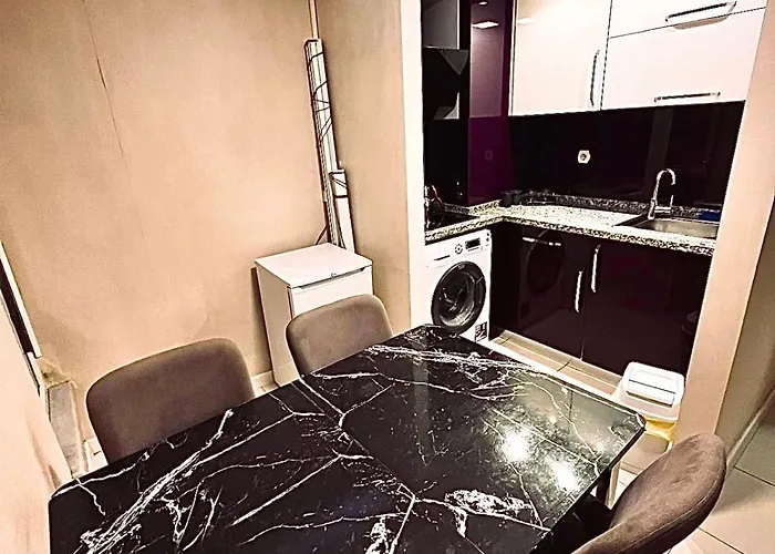 Kizilay Shopping Mall Luxury Metro 1 Min Self Check-in *